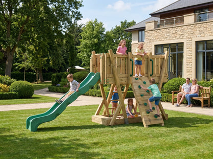 FunForte I – Spielturm mit Rutsche – Produktbild T-10270-P-K-XD_FF_Tower1_KDI_DeepGreen_Slide_0135