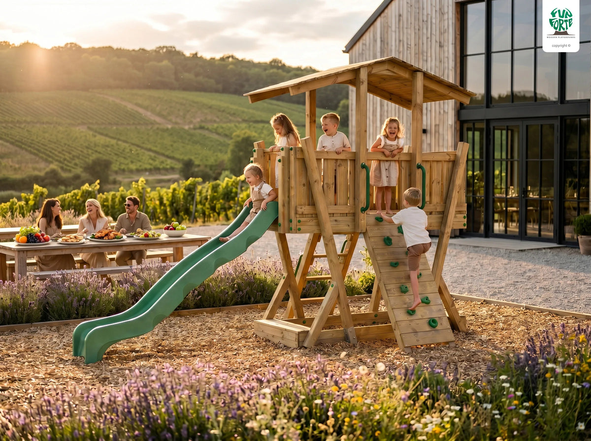 FunForte III – Spielturm mit Dach und Sandkasten – Produktbild T-10280-P-K-XD_FF_Tower3_KDI_DeepGreen_Slide_0_04